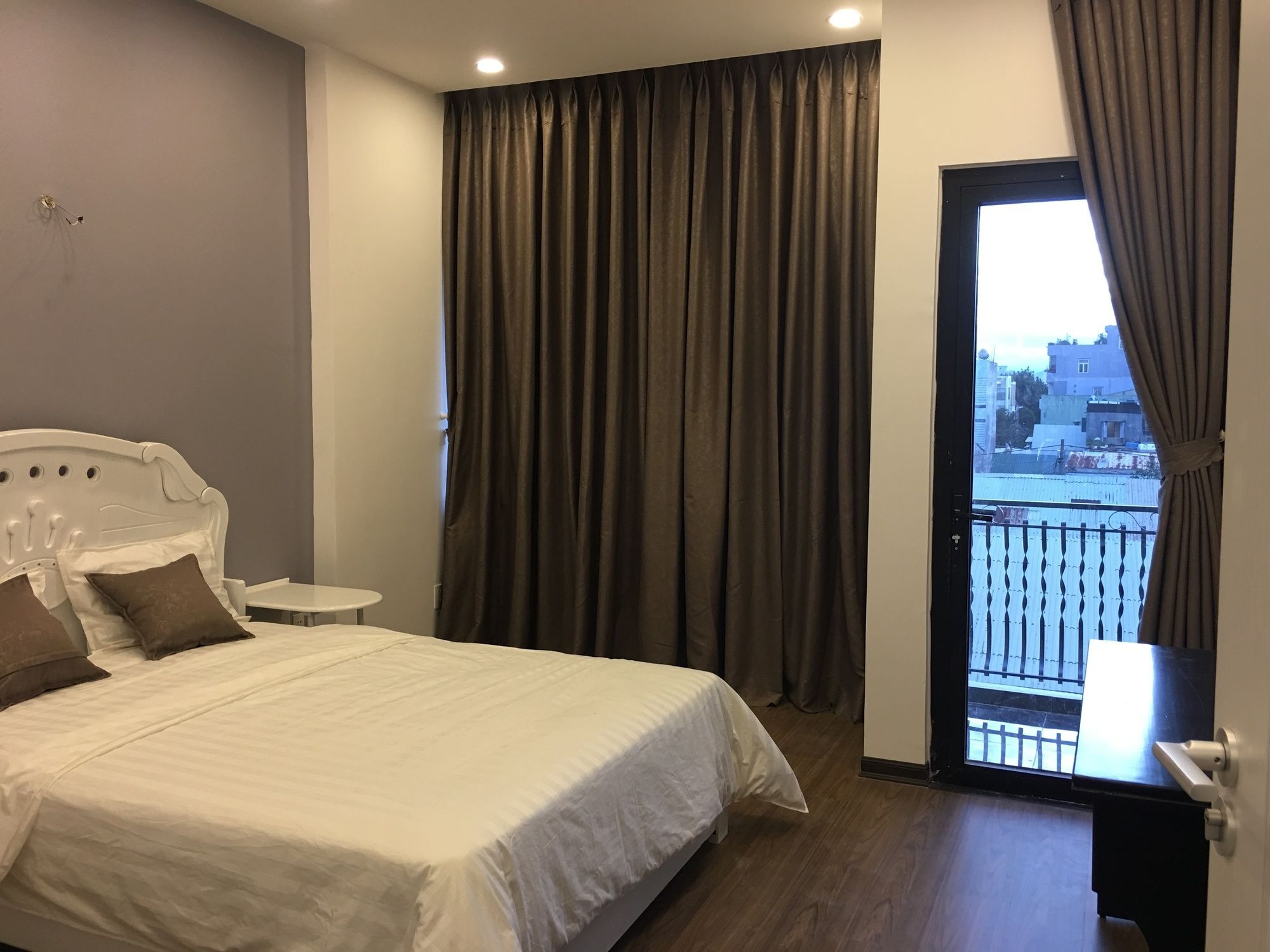Bella Apartment My Khe Beach Дананг Экстерьер фото